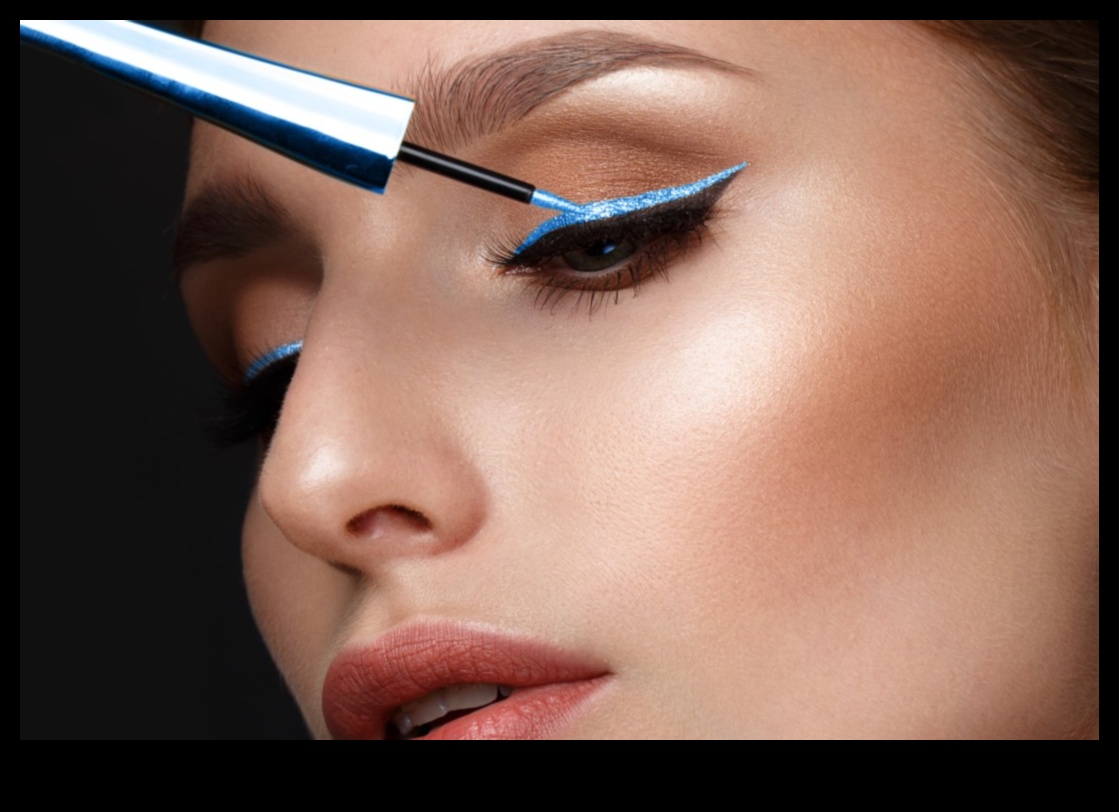 Özel Günler İçin Eyeliner: Etkinlikler İçin Uzun Süre Kalıcı Formüller